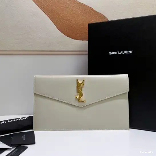 YSL POUCH UPTOWN 0702